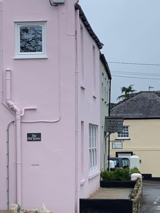Newly Refurbished Uplyme Getaway Exterior foto
